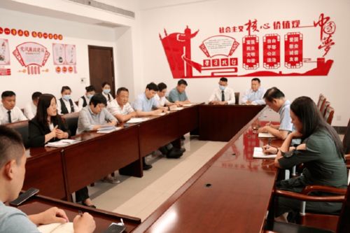 規(guī)范精細(xì)高標(biāo)準(zhǔn)的會(huì)務(wù)服務(wù) 專業(yè)價(jià)值與卓越體驗(yàn)